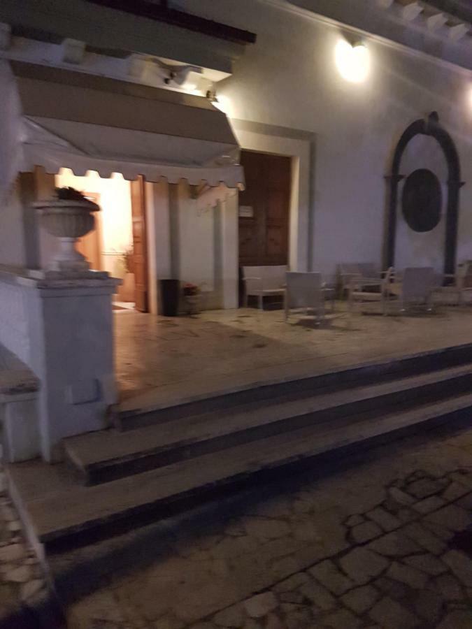 La Tenuta Di Bacco Hotel Colleferro Eksteriør billede